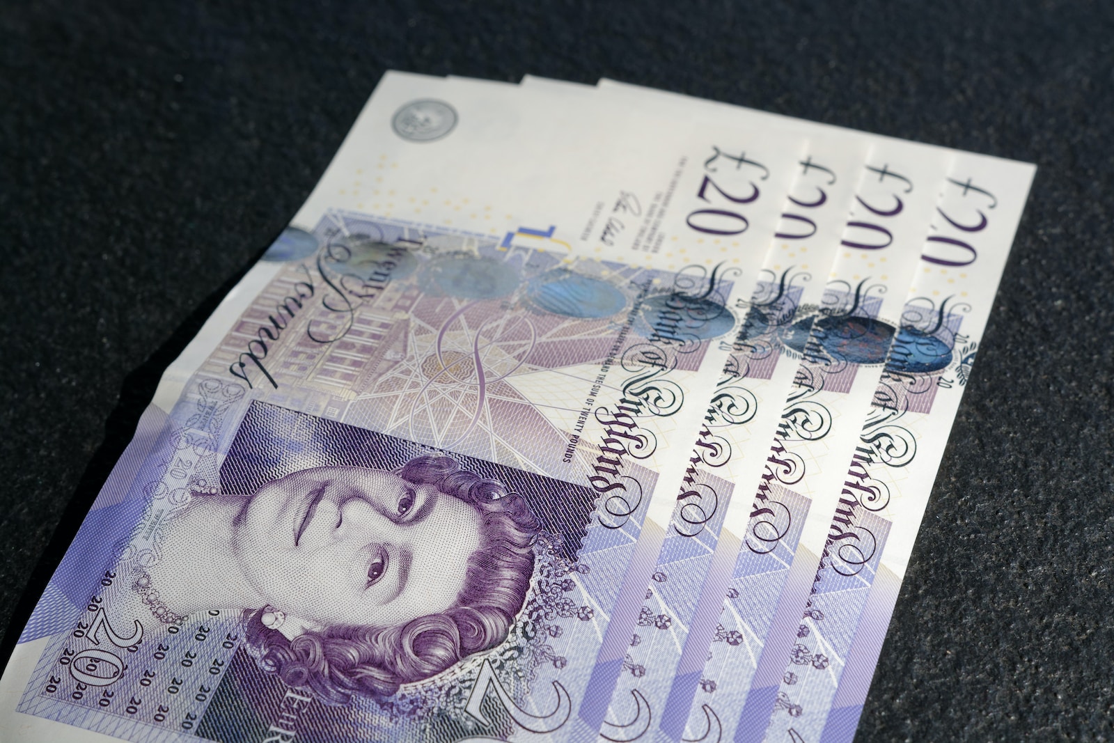 Make £100 a day
