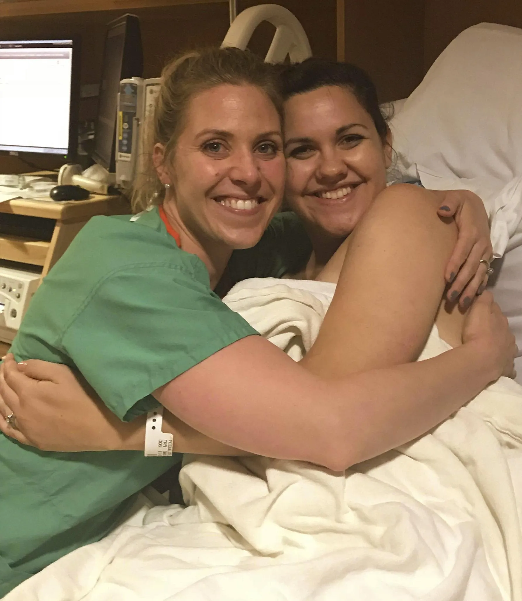 choosing a midwife for your natural birth