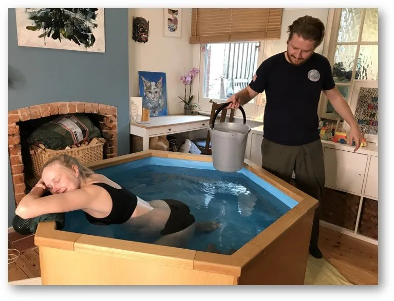 pool birth or birthing pool