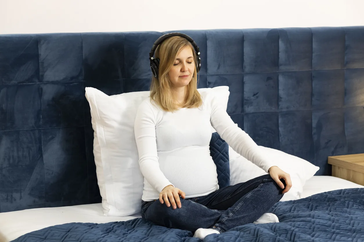 visualization relaxing pregnant